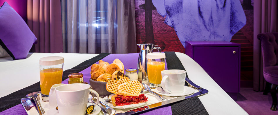 Montmartre Mon Amour ★★★★ - A romantic escapade to the most romantic city. - Paris, France