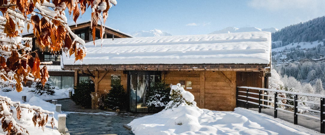 L'Alpaga ★★★★★ - Mountain magic in Megève with this luxurious Alpine retreat. - Megève, France