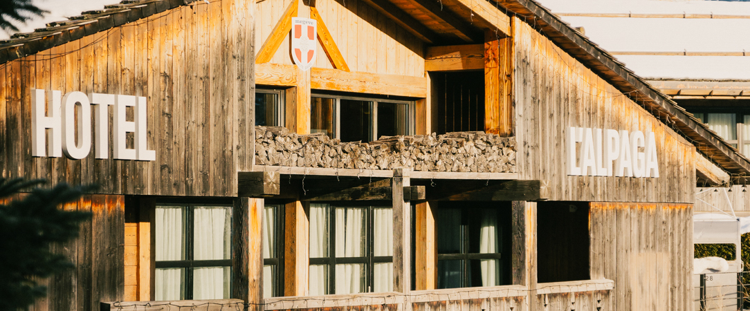 L'Alpaga ★★★★★ - Mountain magic in Megève with this luxurious Alpine retreat. - Megève, France