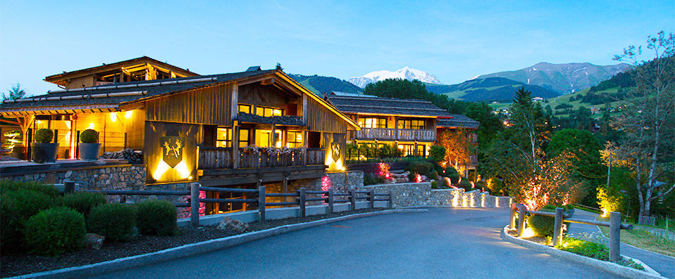 L'Alpaga ★★★★★ - Mountain magic in Megève with this luxurious Alpine retreat. - Megève, France