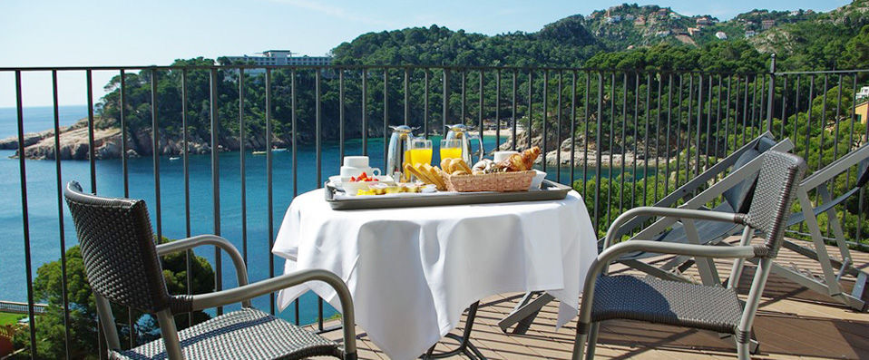 Hotel Aigua Blava ★★★★ - A sea view over the Aigua Blava cove on the real Costa Brava. - Costa Brava, Spain