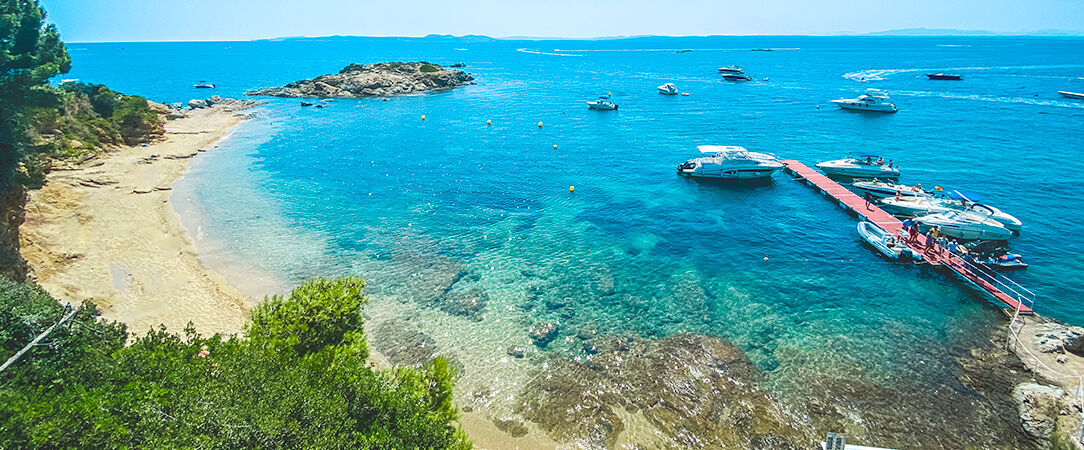 Hotel Vistabella ★★★★★ - Beautiful views at every turn in the rosy town of Roses. - Costa Brava, Spain