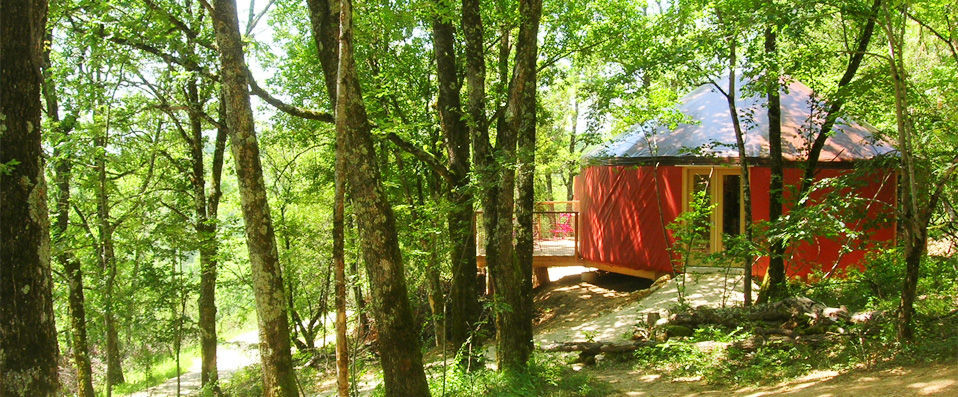 Les Hauts d'Albas - Yurts - Enjoy the romance of a luxurious Mongolian yurt deep in the Lot Valley. - Lot, France
