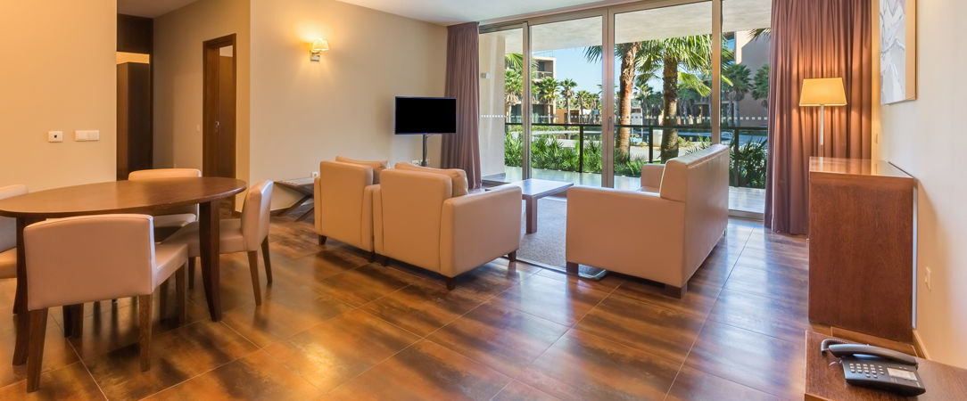 Salgados Palm Village Apartments & Suites ★★★★ - All-inclusive heaven for families on the lovely Algarve coast - Algarve, Portugal