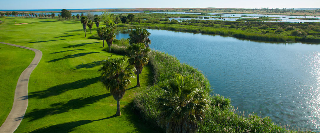 Salgados Palm Village Apartments & Suites ★★★★ - All-inclusive heaven for families on the lovely Algarve coast - Algarve, Portugal
