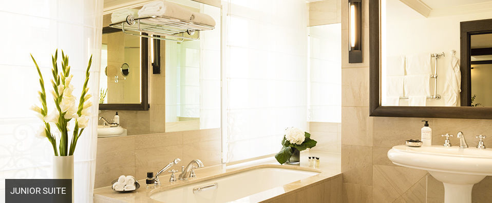 Hyatt Paris Madeleine ★★★★★ - Classy, comfortable and cosy near the Madeleine. - Paris, France