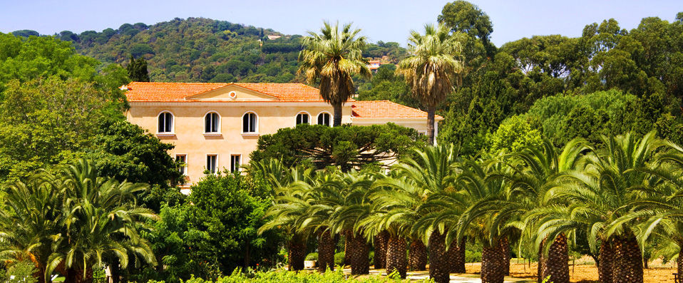 Château de Valmer ★★★★★ - Entre mer et campagne provençale, dans le Château d’un domaine viticole - Golfe de Saint Tropez, France