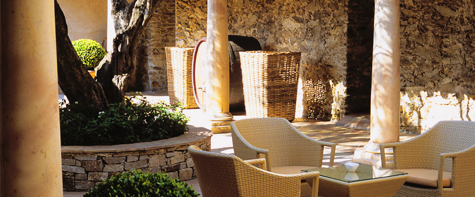 Château de Valmer ★★★★★ - Entre mer et campagne provençale, dans le Château d’un domaine viticole - Golfe de Saint Tropez, France