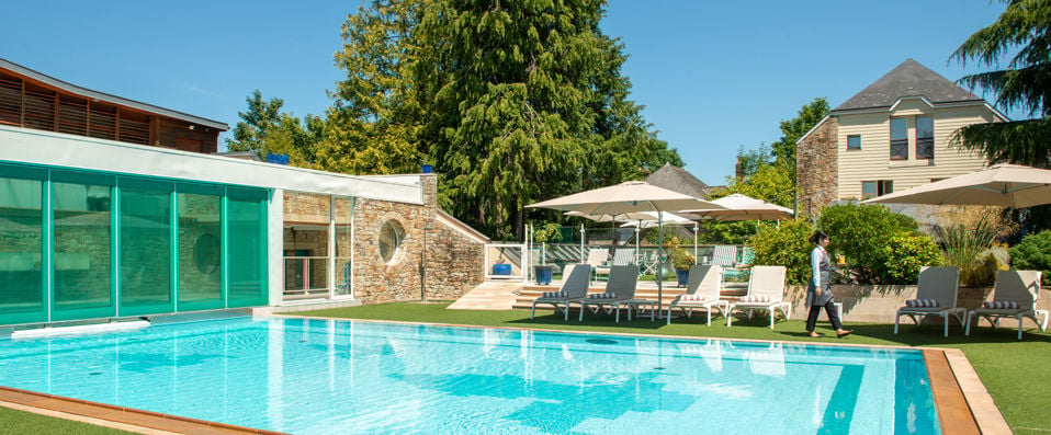 The Manoir du Lys ★★★★ - A treasure trove in the Normandy countryside. - Normandy, France