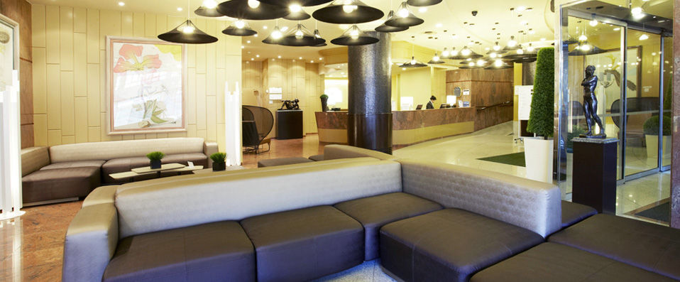 Holiday Inn Andorra ★★★★★ - Séjour bien-être et nature dans la station thermale d'Andorre - Andorre La Vieille, Andorre