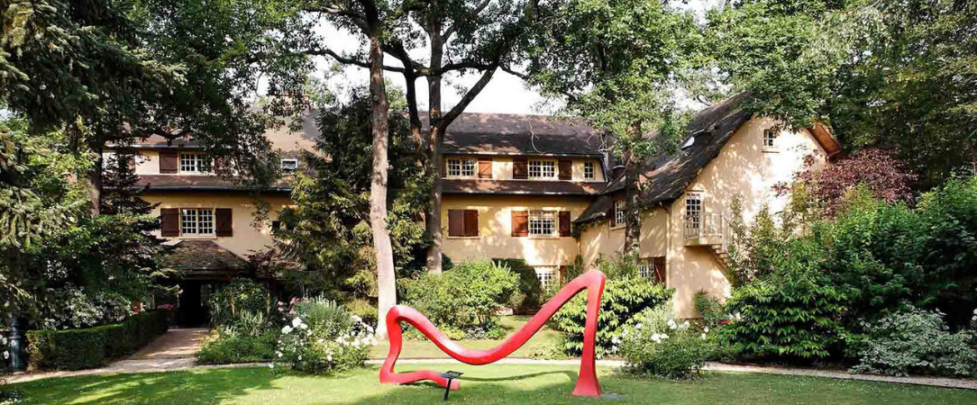 Cazaudehore La Forestière ★★★★ - Tranquil mansion surrounded by nature just outside of Paris. - Saint-Germain-en-Laye, France