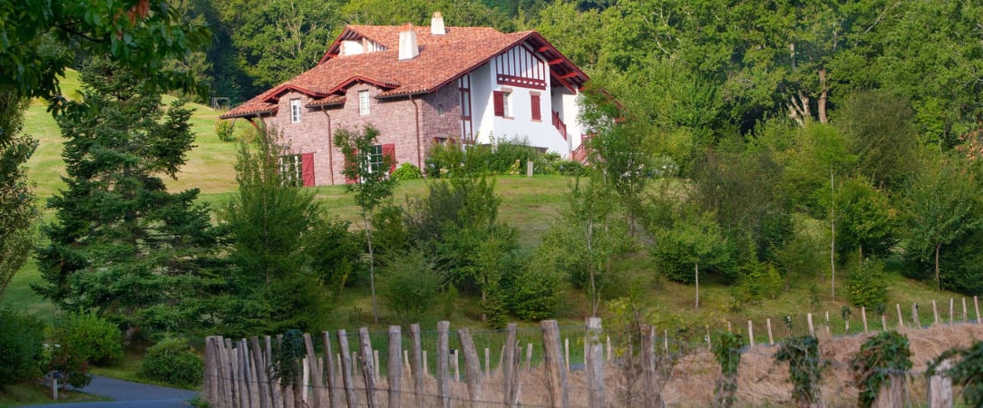 Auberge Ostape ★★★★★ - Adresse & panorama d’exception au Pays basque. - Pays basque, France