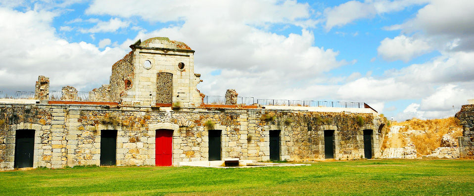 Posada Real Fuerte de la Concepción ★★★★ - Par Laura Howlett, correspondante de VeryChic - Province de Salamanque, Espagne