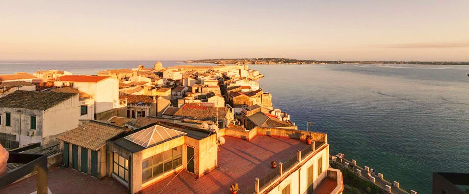 Des Etrangers Hôtel & Spa ★★★★★ - Vue sur la mer depuis la belle Syracuse. - Sicile, Italie
