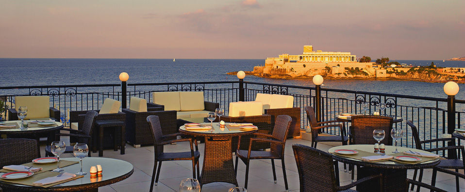 Corinthia Hotel St George’s Bay ★★★★★ - Par Julie Siata, chef de produit VeryChic - St. Julians, Malte