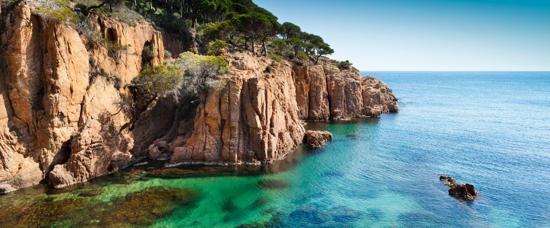 Hotel Mas Lazuli ★★★★ - Hedonistic retreat near the picture-perfect town of Cadaquès. - Costa Brava, Spain