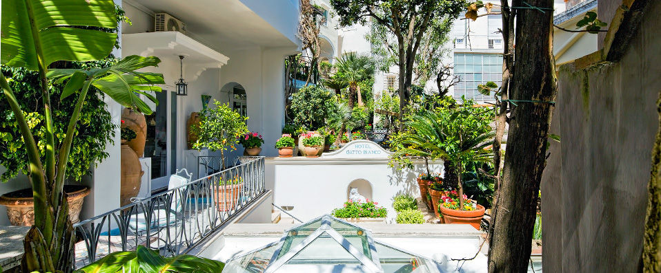 Hotel Gatto Bianco ★★★★ - The prettiest hotel imaginable, located on the island of dreams. <b>Availability until October 2017!</b> - Capri, Italy
