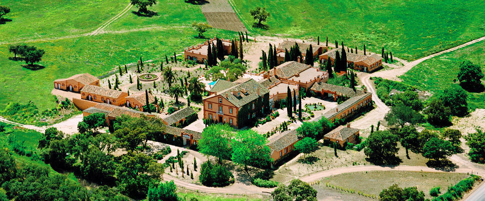 Hotel Valdepalacios ★★★★★ GL - Fine dining and luxury living on a palatial Spanish estate. - Toledo Province, Spain
