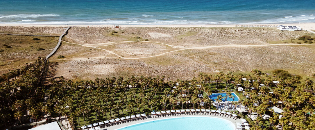 Wine & Books by the Sea, Algarve Resort ★★★★★ - Five stars of golf, nature and luxury in southern Portugal, ideal for the whole family. - Algarve, Portugal