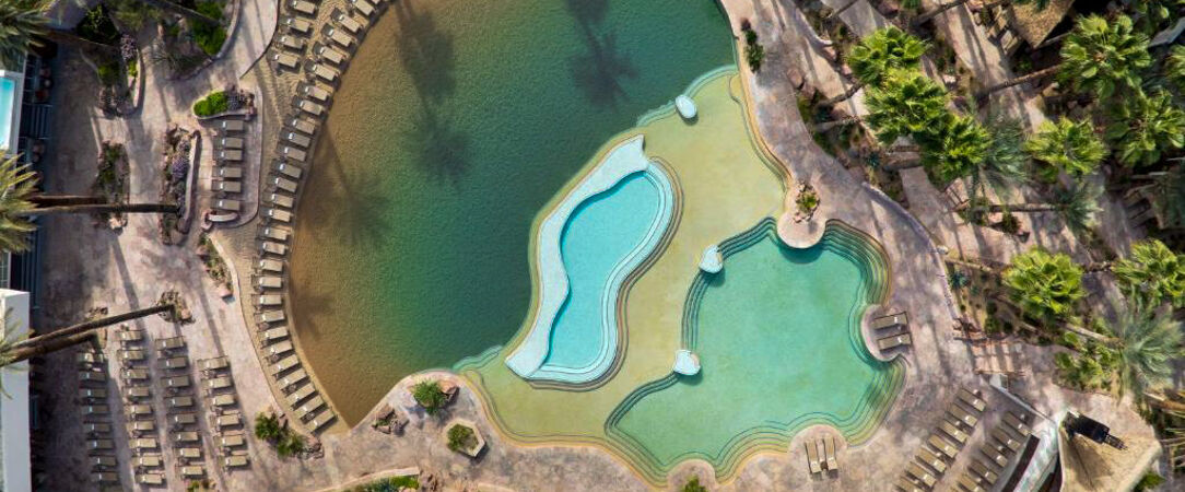 Virgin Hotels Las Vegas, Curio Collection by Hilton ★★★★★ - Expérience raffinée à Las Vegas avec le confort emblématique de Hilton. - Las Vegas, United States