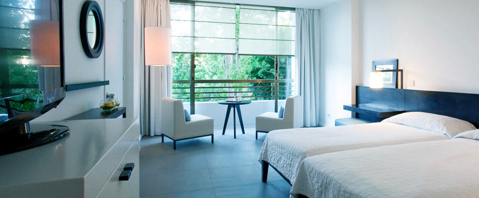 Almyra ★★★★★ - Sunshine, simple luxuries and fabulous food by the Mediterranean Sea. - Paphos, Cyprus