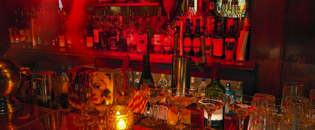 Hôtel Edison Times Square ★★★★ - Adresse vibrante au cœur de Times Square, entre héritage Art Déco et effervescence de Broadway. - New York, United States