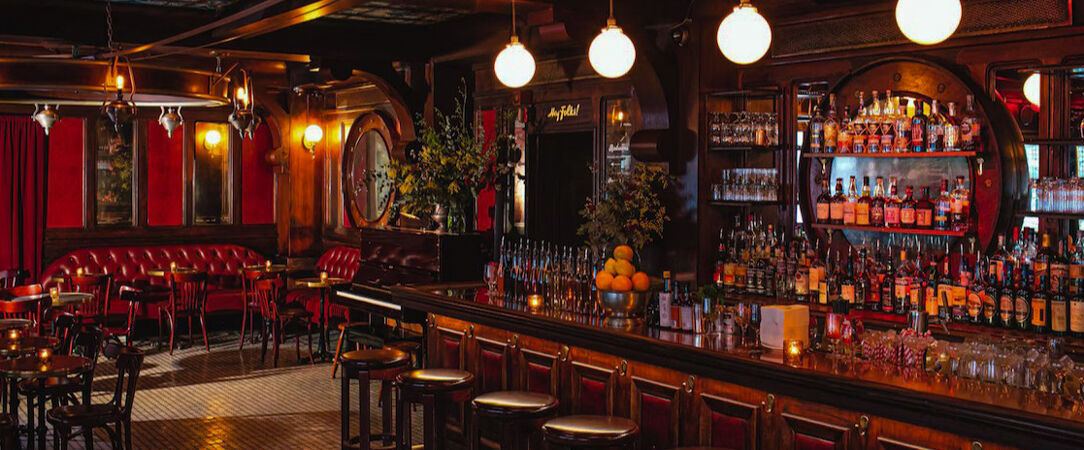 Hotel Edison Times Square ★★★★ - Adresse vibrante au cœur de Times Square, entre héritage Art Déco et effervescence de Broadway. - New York, États-Unis