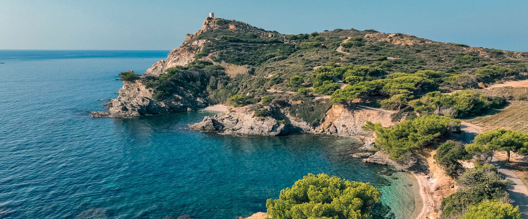 Les Appartements de l'Helios - Île Des Embiez - Atmosphère conviviale sous le soleil du sud, dans le paradis préservé de l’île des Embiez. - Île des Embiez, France