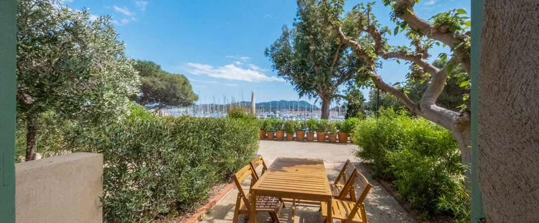 Les Appartements de l'Helios - Île Des Embiez - Atmosphère conviviale sous le soleil du sud, dans le paradis préservé de l’île des Embiez. - Île des Embiez, France