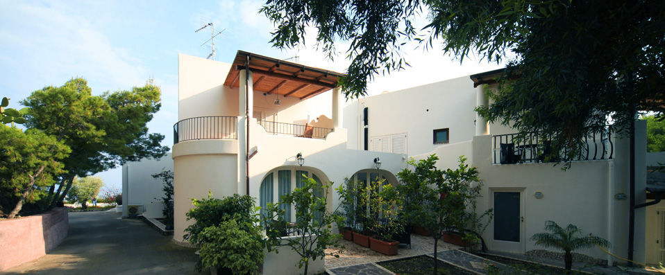Villa Enrica Country Resort - Refuge intimiste et grandiose sur les hauteurs de Lipari - Sicile, Italie