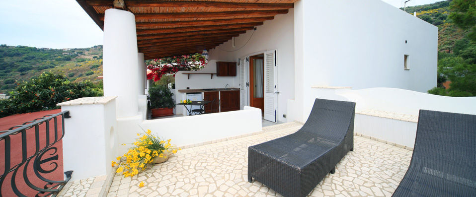 Villa Enrica Country Resort - Refuge intimiste et grandiose sur les hauteurs de Lipari - Sicile, Italie