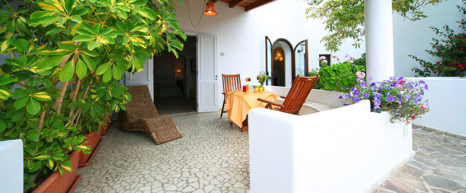 Villa Enrica Country Resort - Refuge intimiste et grandiose sur les hauteurs de Lipari - Sicile, Italie