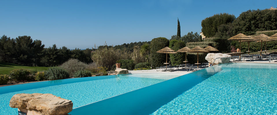 Le Frégate Provence ★★★★ - All the character of Provence crammed into a luxurious coastal retreat. - Bandol, France