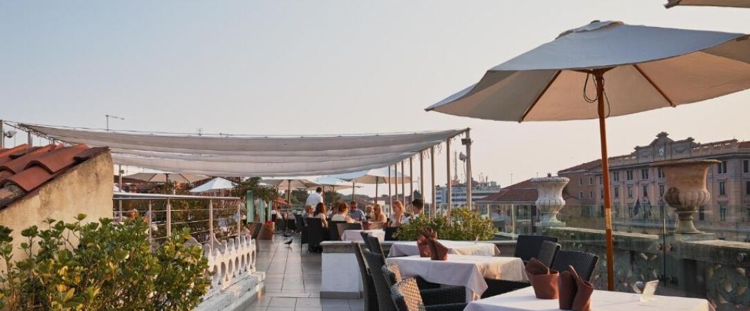 Hotel Carlton on the Grand Canal ★★★★ - Grand Venetian hotel with a prestigious address. - Venice, Italy