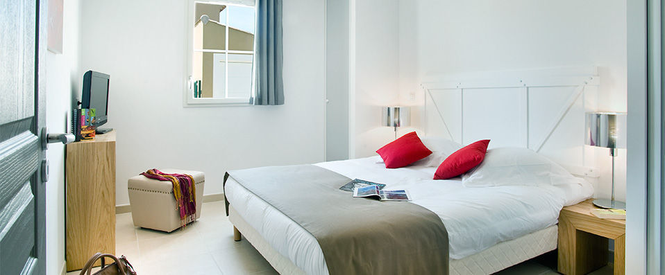 Le Clos Savornin ★★★★ - Villas de luxe avec piscine au coeur de la Provence - Provence, France