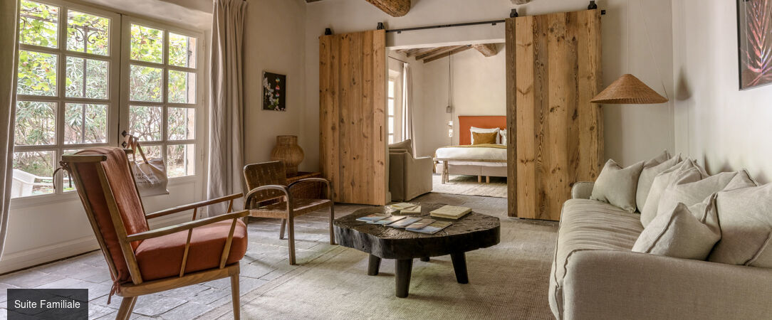 Les Petites Maisons - Hameau des Baux ★★★★ - Traditional village life in a supremely beautiful Provencal setting. - Les Alpilles, France