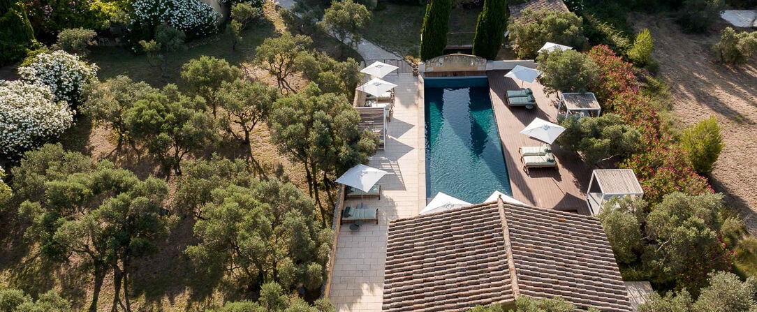 Les Petites Maisons - Hameau des Baux ★★★★ - Une nuit somptueuse dans un village-hôtel au cœur de la Provence telle que décrite par Giono et peinte par Cézanne. - Bouches-du-Rhône, France