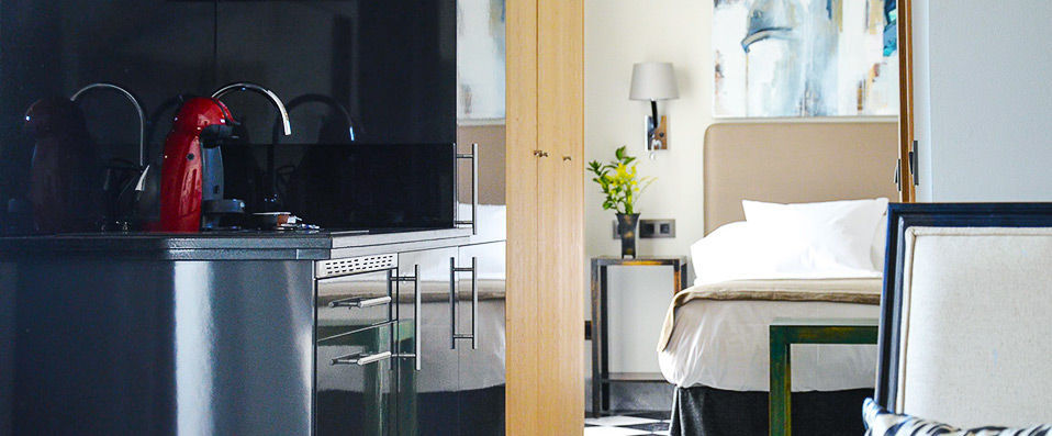 Aguilas5 SevillaSuites ★★★★ - Your own stylish, secret apartment in the heart of sizzling Seville... Olé! - Seville, Spain