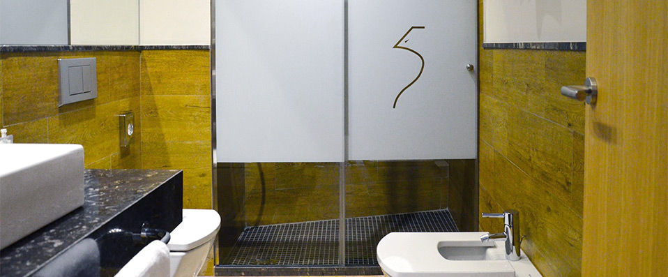 Aguilas5 SevillaSuites ★★★★ - Your own stylish, secret apartment in the heart of sizzling Seville... Olé! - Seville, Spain