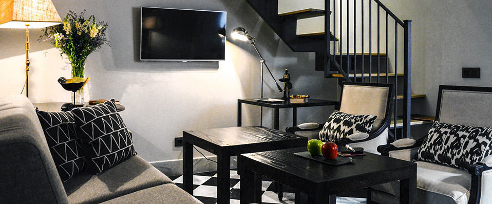 Aguilas5 SevillaSuites ★★★★ - Your own stylish, secret apartment in the heart of sizzling Seville... Olé! - Seville, Spain