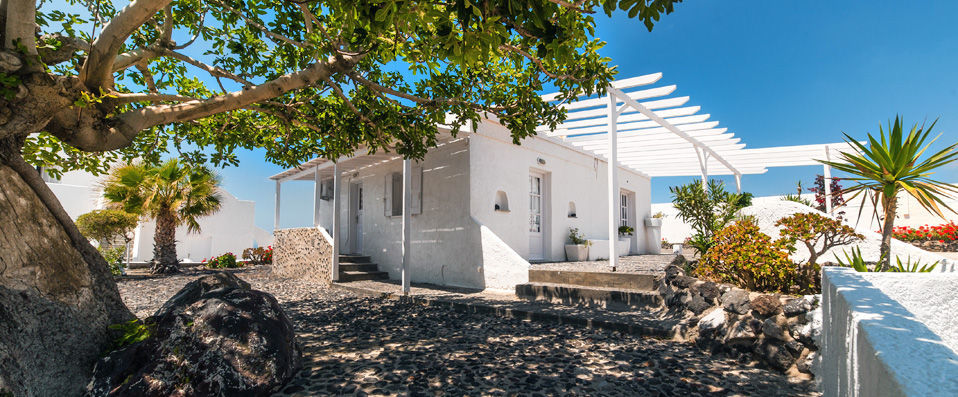 Artemis Suites - Escapade sur la plus belle île des Cyclades - Santorin, Grèce