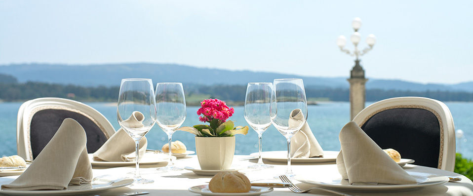 Gran Hotel La Toja ★★★★★ - Grand dame on a Galician island. - Galicia, Spain