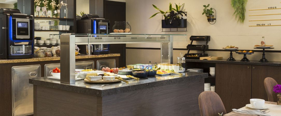 Nehô Suites Cannes Croisette ★★★★ - Live the celeb lifestyle in glamorous Cannes. - Cannes, France