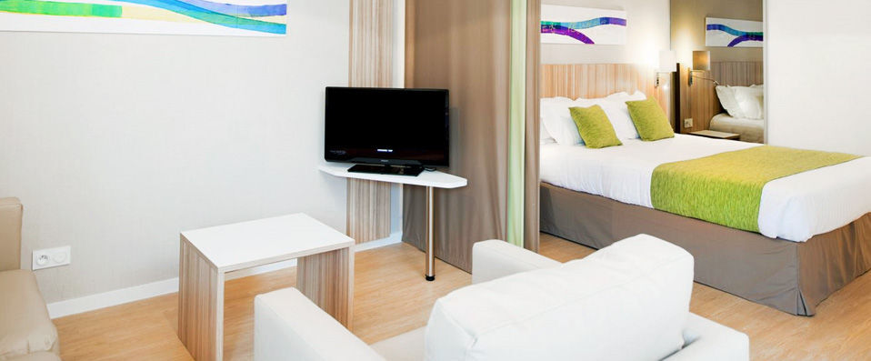Quality Suites Lyon 7 Lodge ★★★★ - Elegant apartments close to the Rhone - Lyon, France