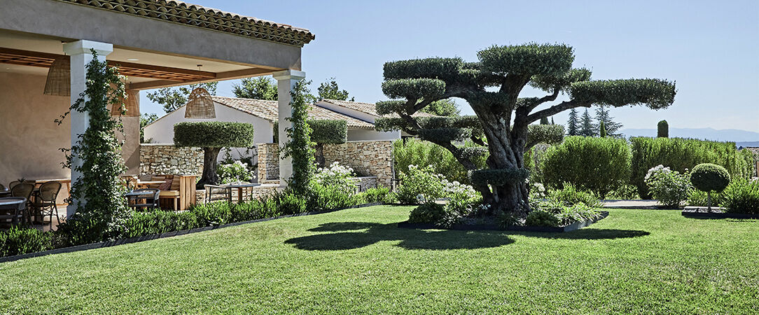 Bastide Saint Georges ★★★★ - True Provencal style and comfort in the heart of Lubéron. - Provence, France