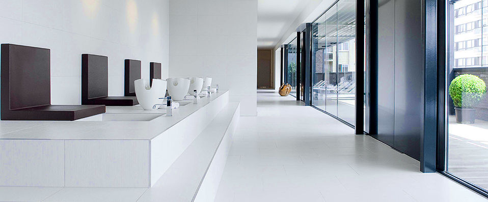 Carbon Hotel ★★★★ - Echappée flamande dans un hôtel design. - Genk, Belgique