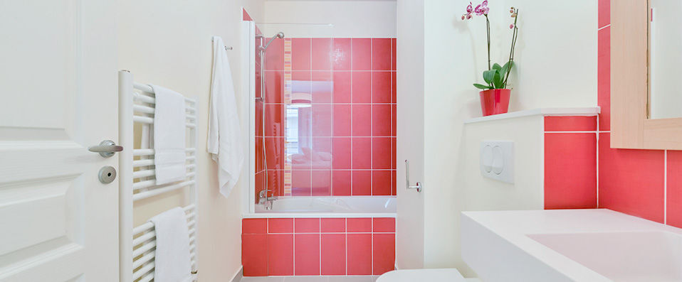 Pierre & Vacances Résidence Premium Julia Augusta - Appartements de 4 à 6 personnes face au Rocher de Monaco. - Menton, France