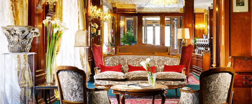 Hotel Forum ★★★★ - Uninterrupted views of the Imperial Fora - Rome, Italy