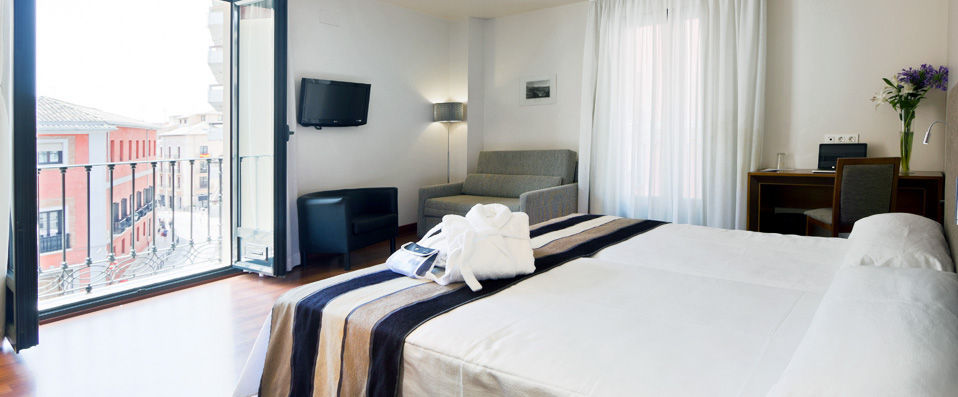 Monjas del Carmen - Modern comforts in historic Granada - Granada, Spain
