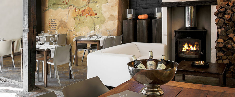 Chateau les Merles ★★★★ - Gastronomic extravagance and family-run hospitality at a historically important chateau. - Dordogne, France